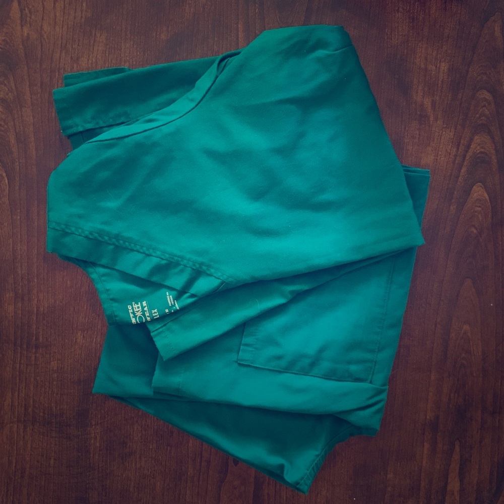 Cherokee Scrub Set